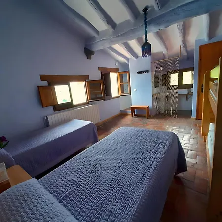 Habitacion Lila Bed & Breakfast Vidra